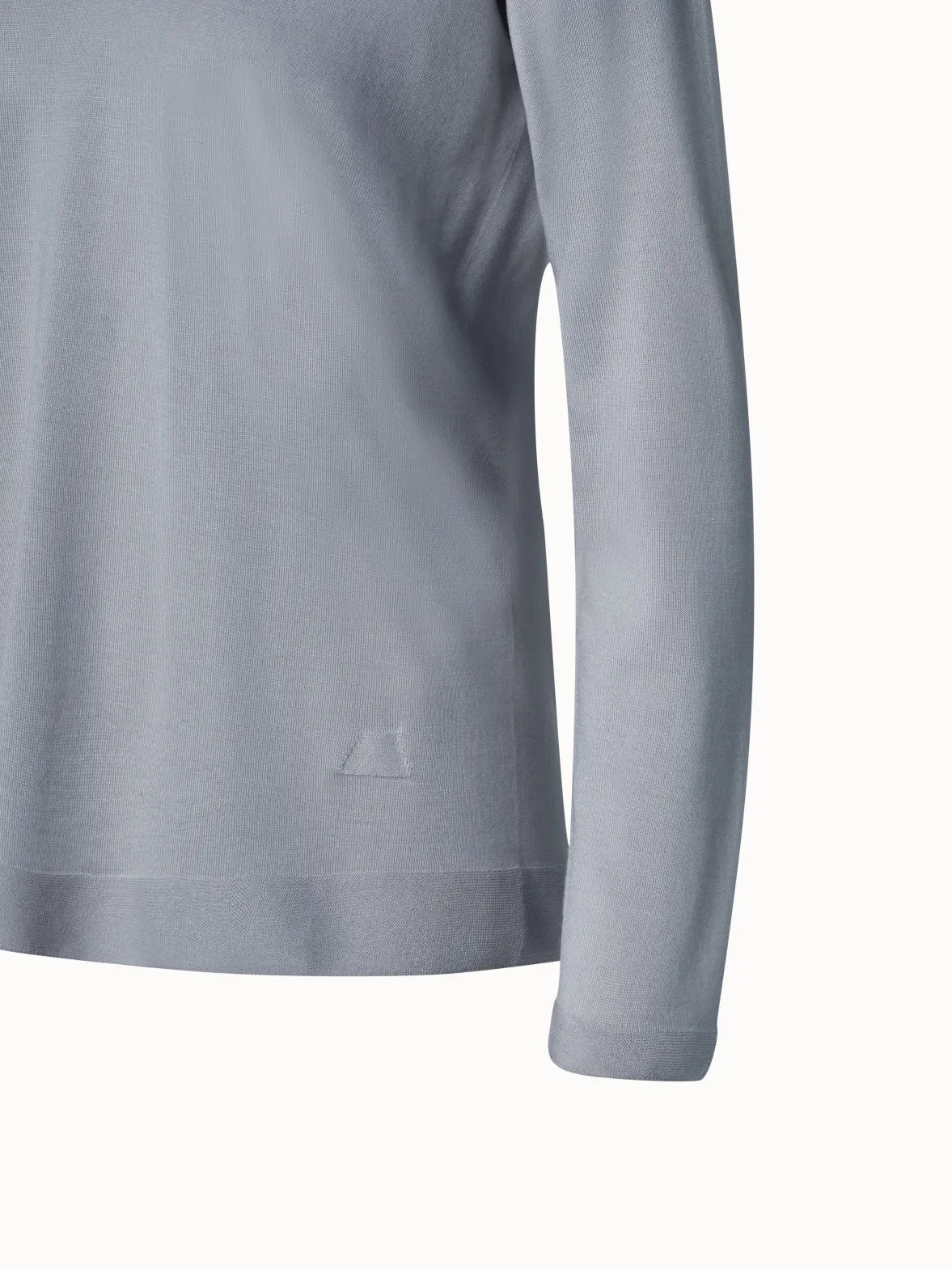 Cashmere Silk Fine Gauge V-neck Knit