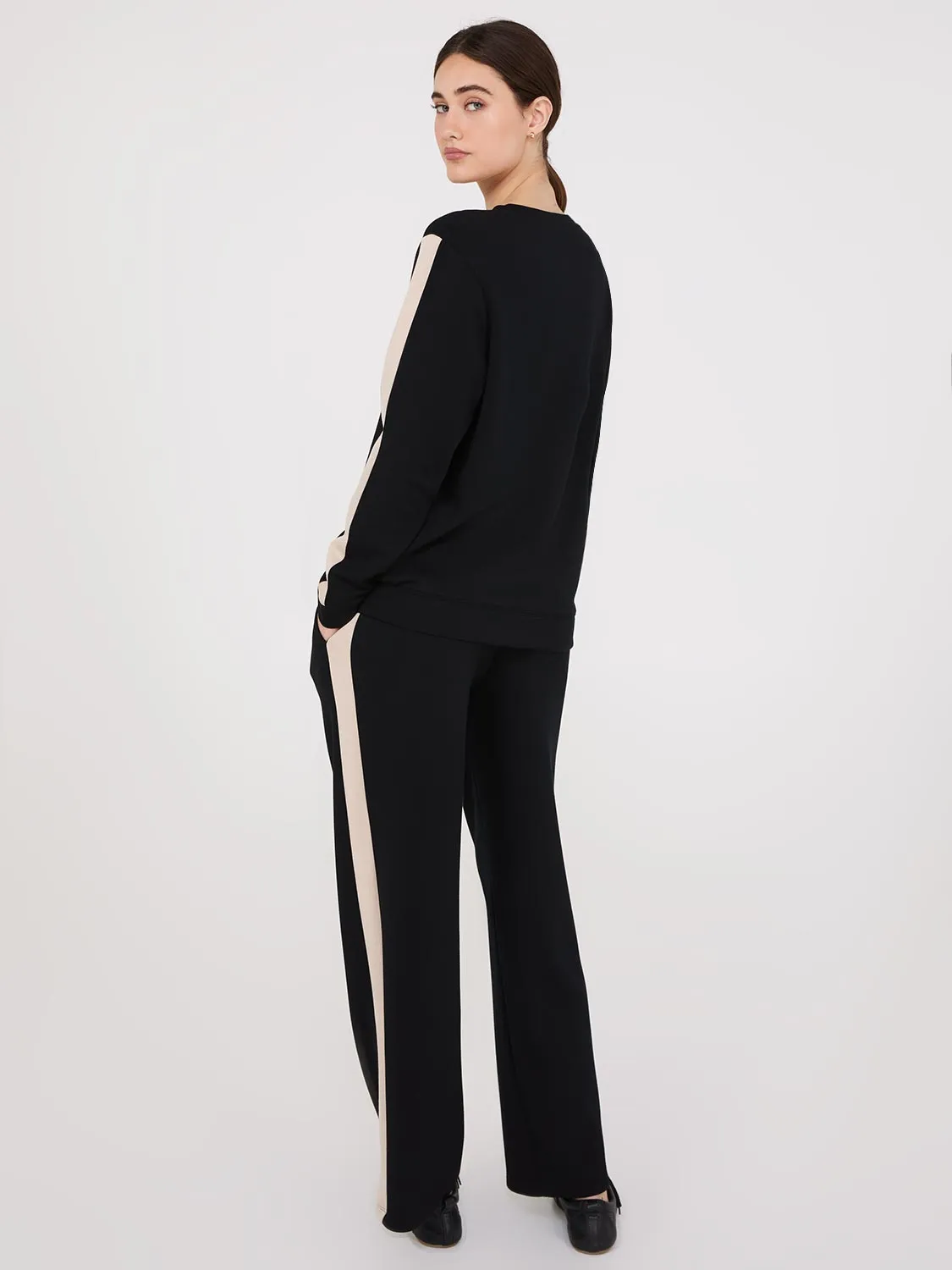 Contrast Stripe Cloud Fleece Sweatshirt
