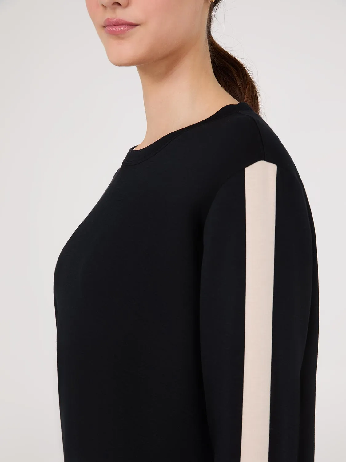 Contrast Stripe Cloud Fleece Sweatshirt