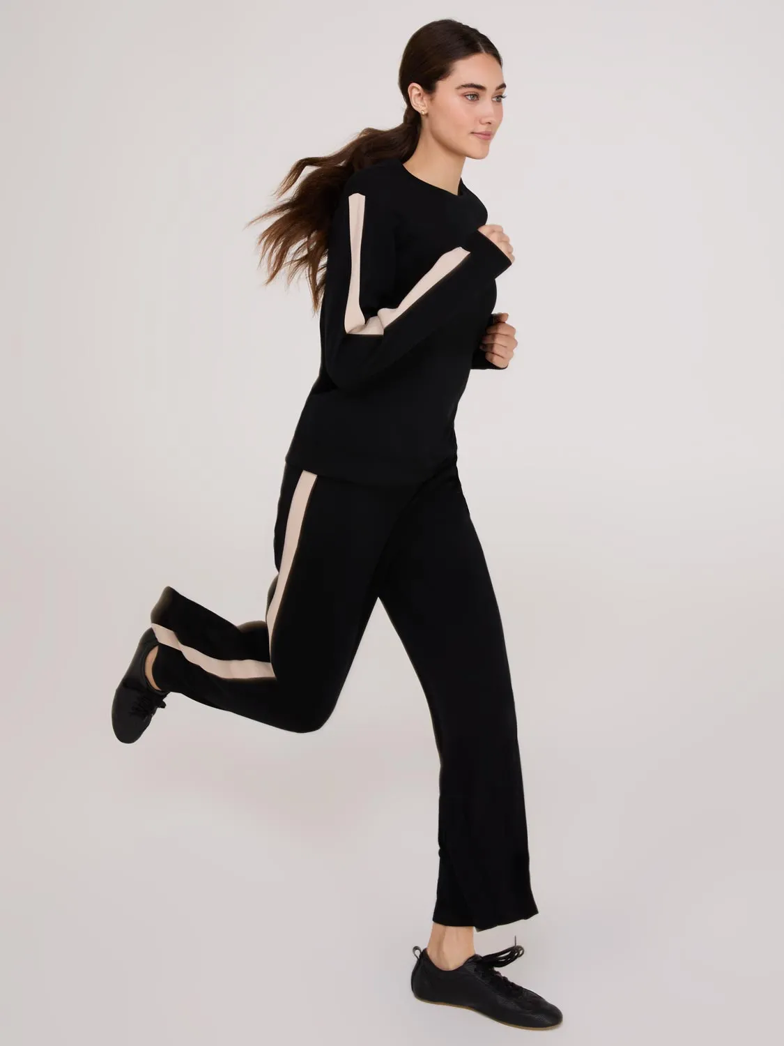 Contrast Stripe Cloud Fleece Wide-Leg Pants