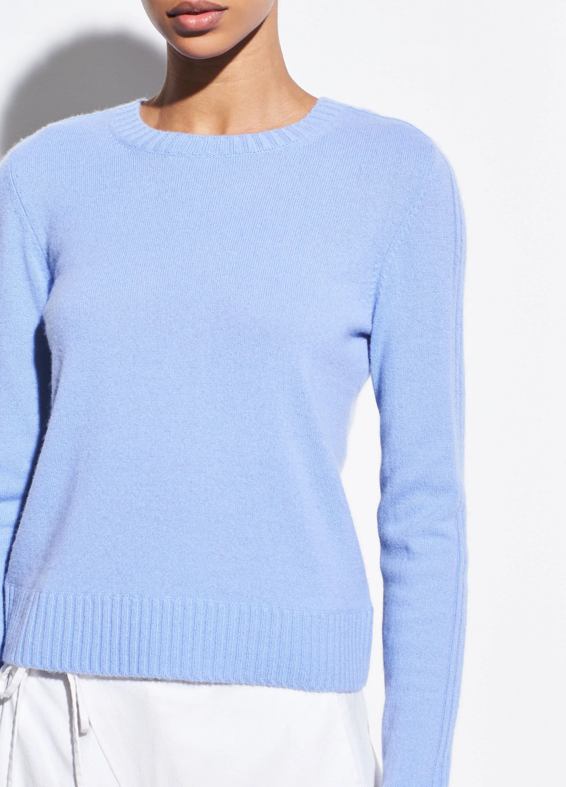 Ribbed Cashmere Crew in Palisades